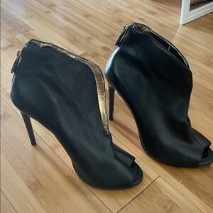 Vero Cuoio Elegant Black Heels